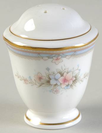 Romantic Garden Pepper Shaker