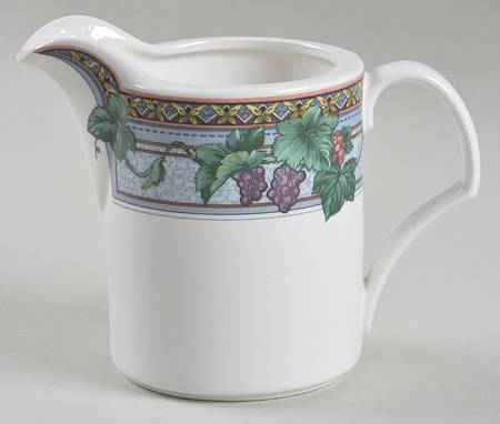 Royal Harvest Creamer