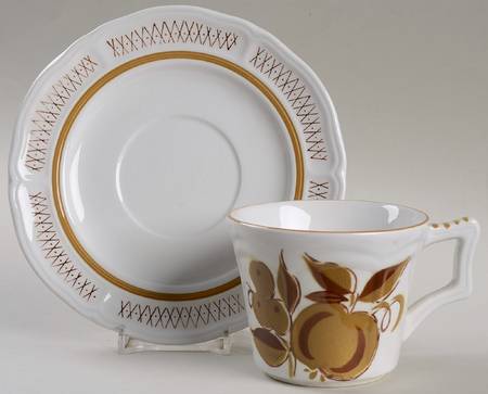 Romano Flat Cup & Saucer Set