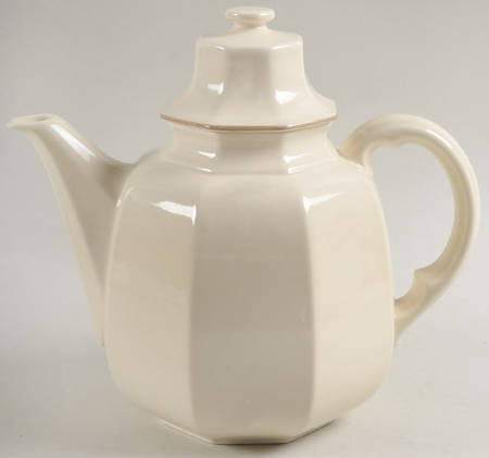 Romantics Teapot & Lid by Mikasa