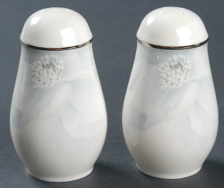 Romantica Salt & Pepper Set