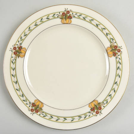 Rose Point Dinner Plate
