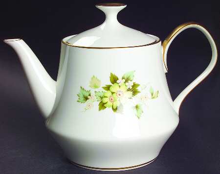 Rosecrest Teapot & Lid