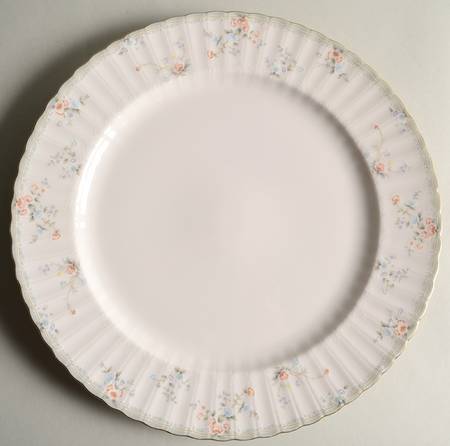 Roselle 12" Chop Plate (Round Platter)