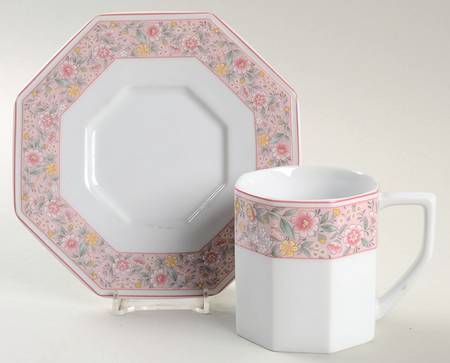 Rosewood Flat Cup & Saucer Set