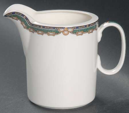 Royal Sonata Creamer