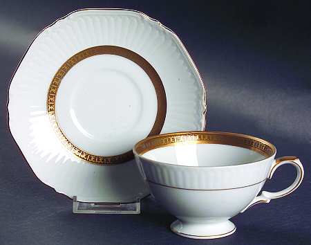 Royal Windsor Footed Cup & Saucer Set