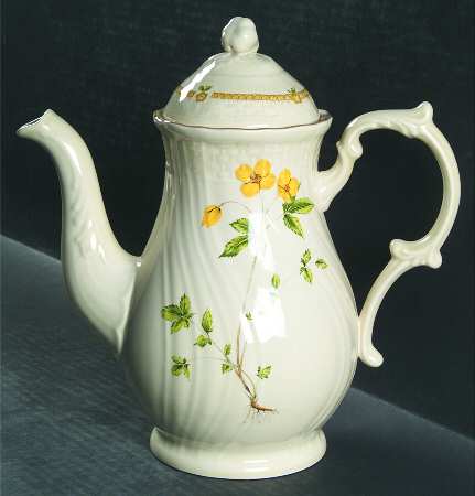 Royalty Coffee Pot & Lid