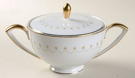 Royalty Sugar Bowl & Lid