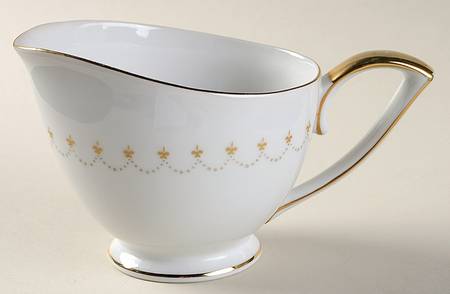 Royalty Creamer