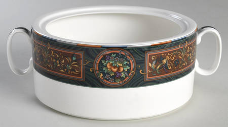 Rue De Paradis 2 Qt Round Covered Casserole No Lid