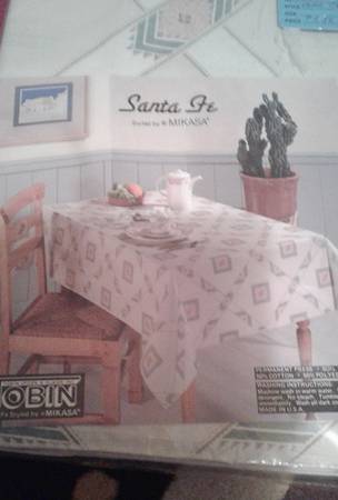 Santa Fe 60" x 86" Rectangular Tablecloth