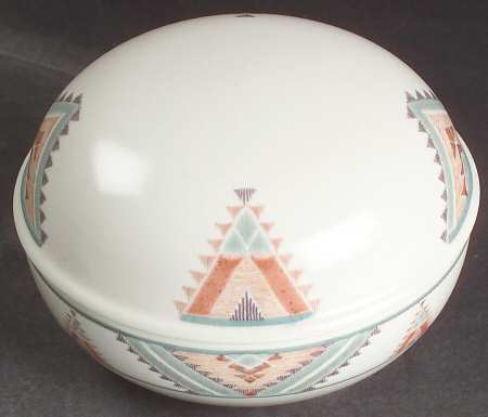 Santa Fe 4" Round Box & Lid