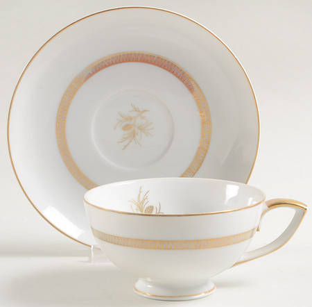 Salisbury Footed Cup & Saucer Set