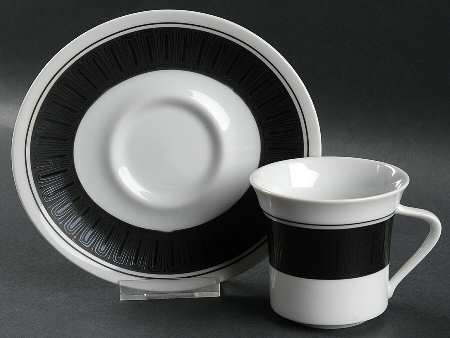 Saturn Flat Cup & Saucer Set