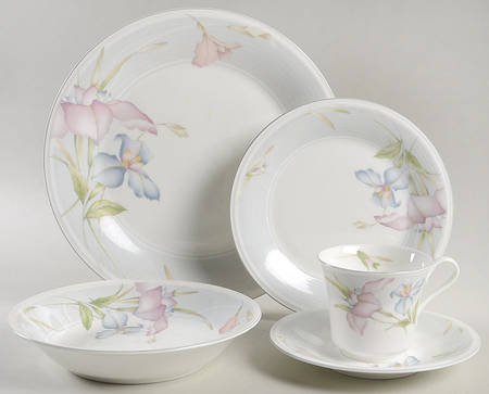 Sea Flower 5 Piece Place Setting