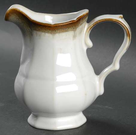 Sea Shells Creamer by Mikasa