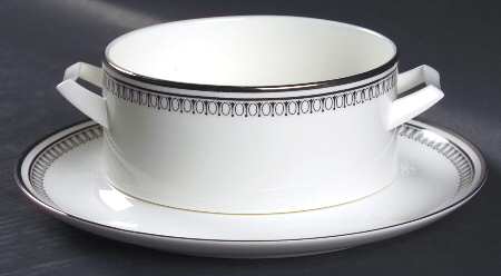 Seville (Black Border) Gravy Boat & Underplate