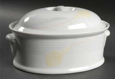 Serenade Yellow 2 Quart Oval Covered Casserole