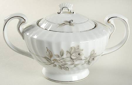 Shelburne Sugar Bowl & Lid
