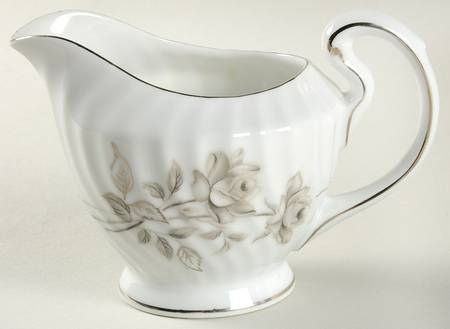 Shelburne Creamer