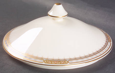 Sheraton Lid for Round Vegetable