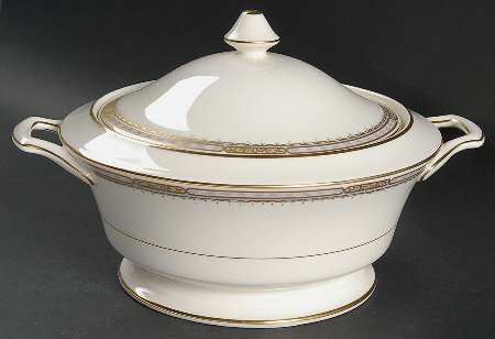 Sheraton Round Covered Vegetable