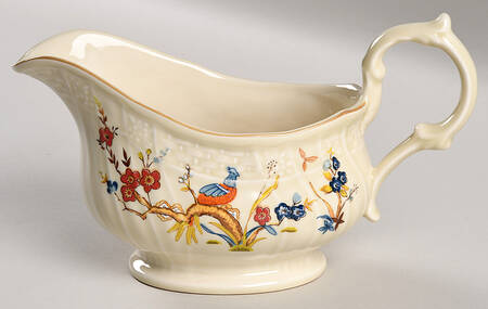 Shangri-La (D1001, Fine Ivory) Gravy Boat
