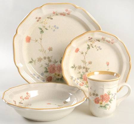 Silk Bouquet 4 Piece Place Setting