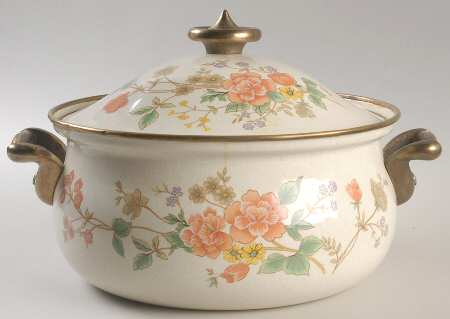Silk Bouquet 4 Quart Metal Covered Casserole