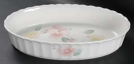 Silk Blossoms 12'' Oval Baker