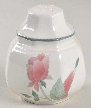 Silk Flowers Pepper Shaker