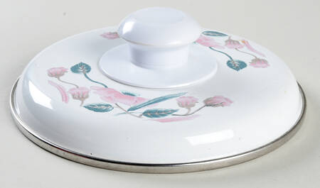 Silk Flowers Lid for 1.5 Quart Saucepan