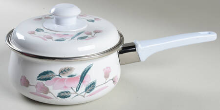 Silk Flowers 1.5 Quart Saucepan with Lid