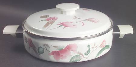 Silk Flowers 2.5 Quart Metal Round Covered Casserole