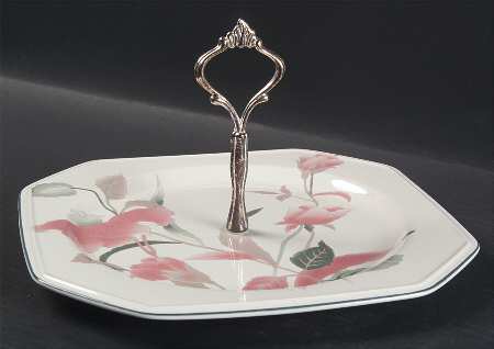 Silk Flowers Round Serving Plate with Handle (DP)