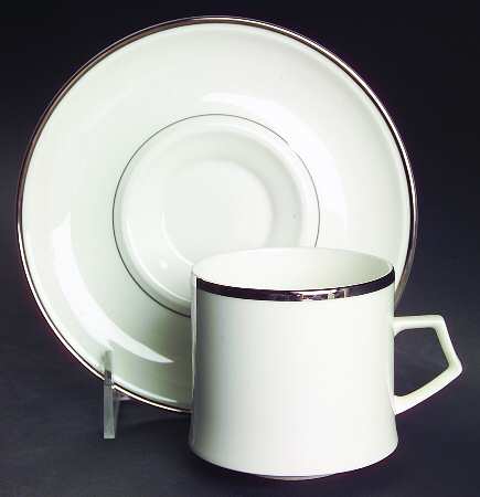 Flat Cup & Saucer Set