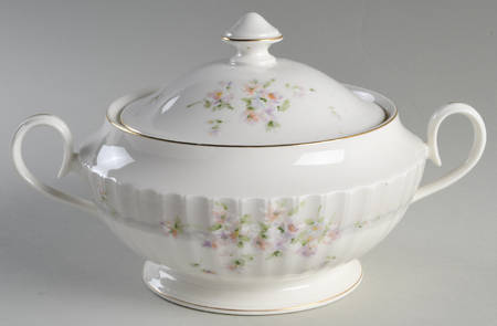 Silver Shadow Round Covered Vegetable