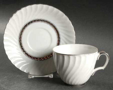 Silver Swirl Flat Cup & Saucer Set