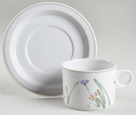 Sketch Book Flat Cup & Saucer Set