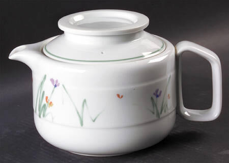 Sketch Book Teapot & Lid