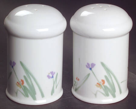 Sketch Book Stove Top Salt & Pepper Set