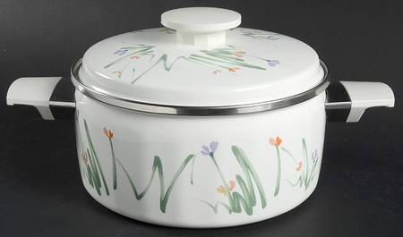 Sketch Book 3 Quart Metal Covered Casserole