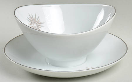 Skylark Gravy Boat with Attached Underplate by Mikasa