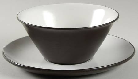 Snow White Gravy Boat & Underplate