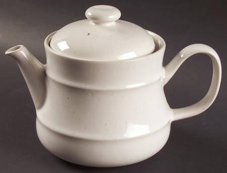 Snow White Teapot & Lid