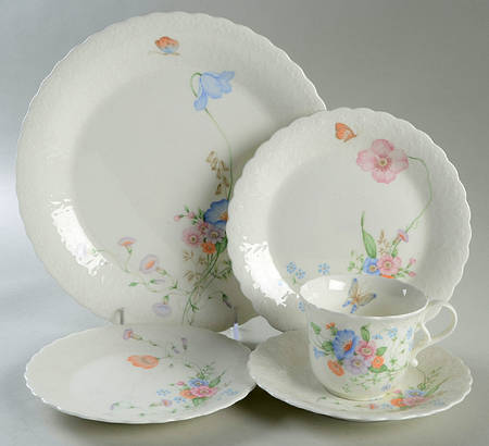 Something Blue 5 Piece Place Setting
