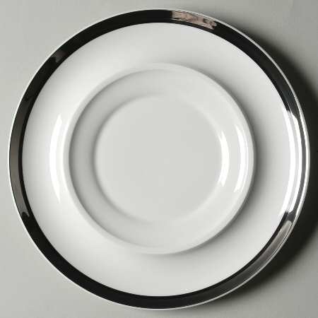 Solitude Underplate for Gravy Boat
