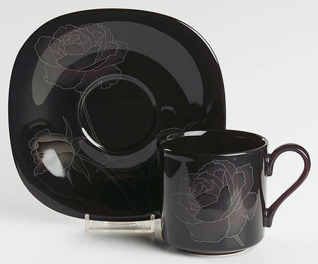 Solo Flat Cup & Saucer Set
