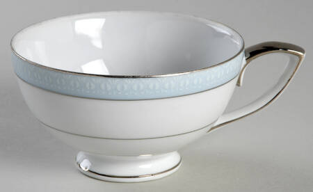 Sonnet Footed Cup